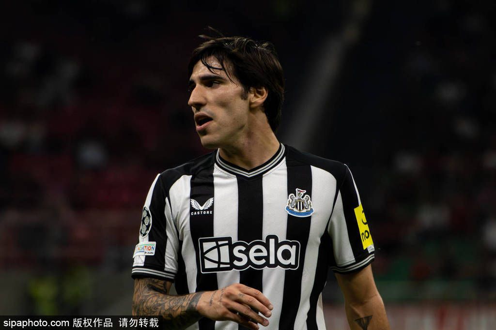 秘密拍摄黑白照片