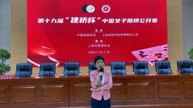 香蕉青草久久成人网