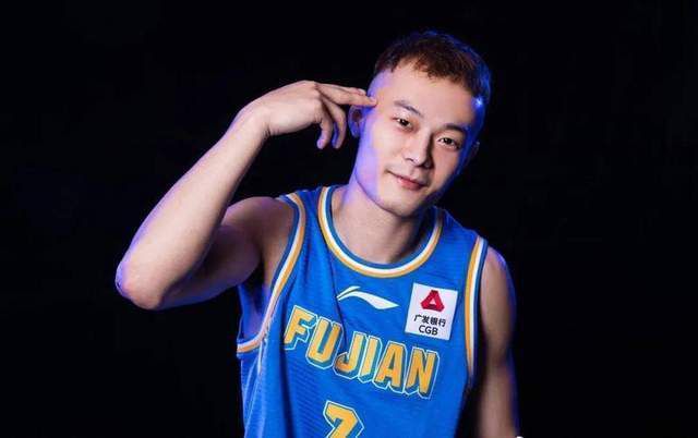 大陆年轻小帅无套男男视